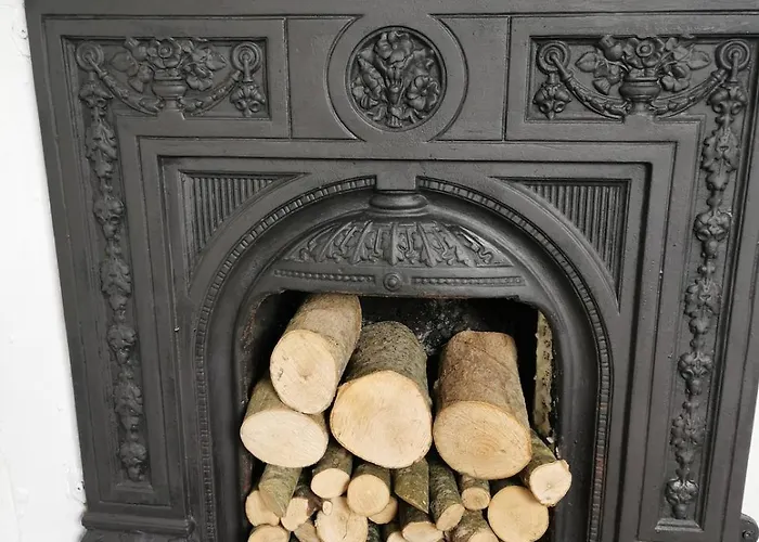 Nomads And Yurt * Ballymoneen